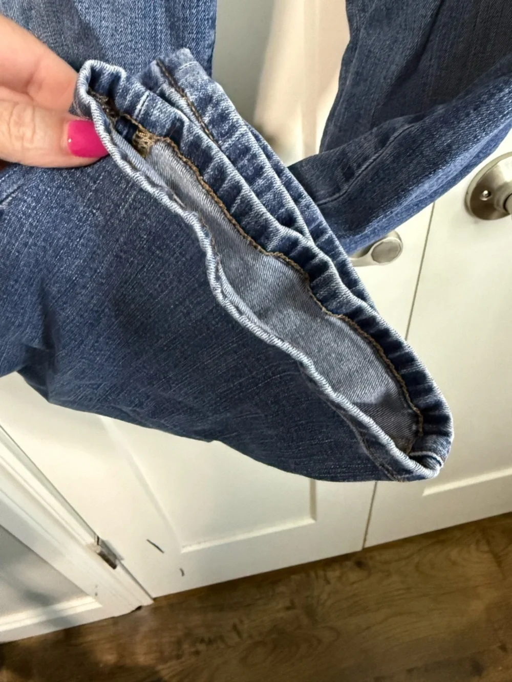 Banana Republic Woman’s girlfriend Blue Denim Jeans 33L